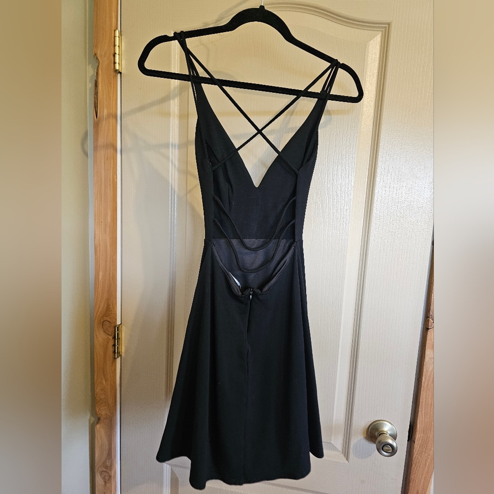 Lulus Xs Black Spaghetti Strap Dress 😍😍 - Picture 2 of 5
